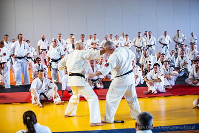 54832289732 630c58725d w